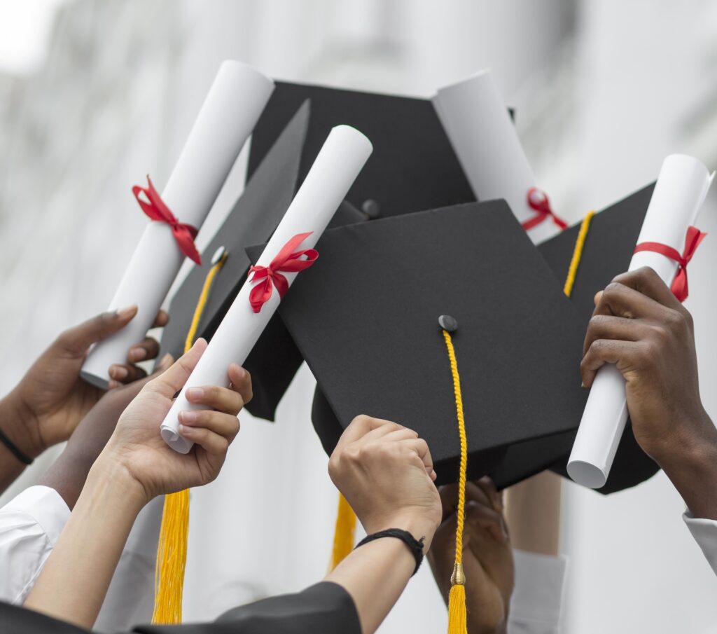 Master’s Thesis vs PhD Dissertation–Differences Explained